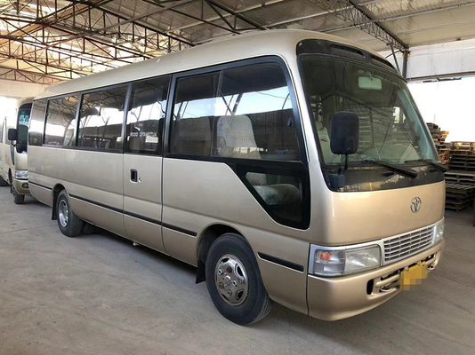 30のディーゼル機関を搭載する座席によってトヨタ・コースター バスHiace使用されるバス