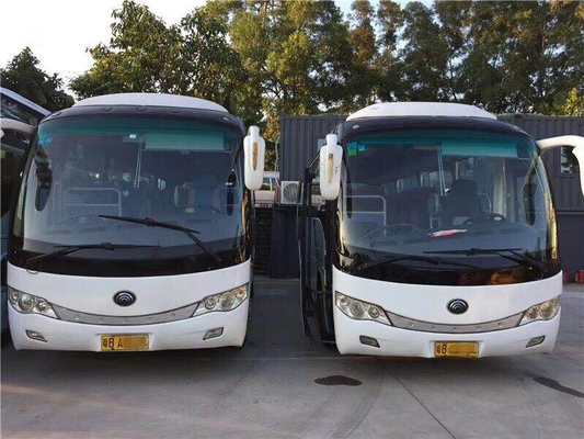 39座席によって使用される乗客のYutongの通勤者バス ユーロ3の交通機関のコーチ