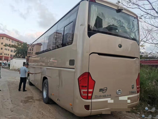 贅沢なコーチ バスは販売のためにyutong 47の座席乗客の交通機関バス秒針バスを使用した