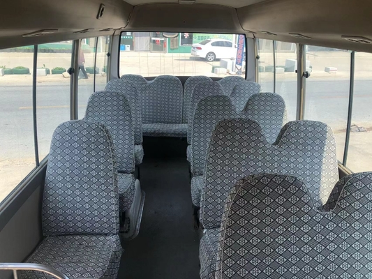 秒針のバスによって使用される小型バンのコースター バス26乗客Seaters