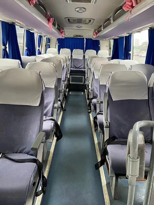 バスがYutonの長距離の小型バンを使用した秒針のYoutongのコーチは30 Seaters ZK6808をバスで運ぶ