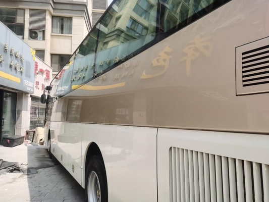 使用された観光バスはドラゴン バスXML6113J68 49seats両開きドアのYuchai金エンジンを使用した