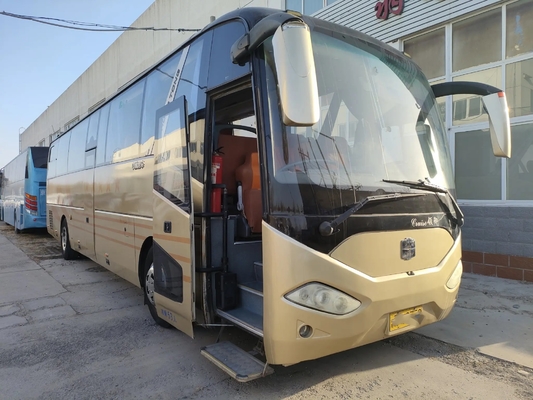 使用された旅行バスYuchaiエンジンの両開きドア53の座席バス12メートルの秒針のZhongtong LCK6125