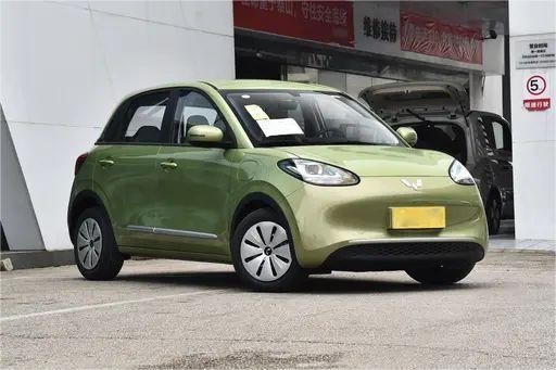 中古新エネルギー車 ウーリング・ビンゴ 333KM 2023モデル オーロラ グリーン カラー
