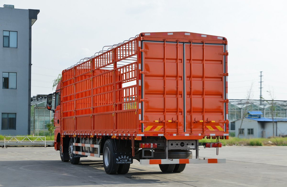 中古ホウ貨物トラック SITRAK G7 モデル 6*2 トラック 葉の春 8.6 メートル 長箱