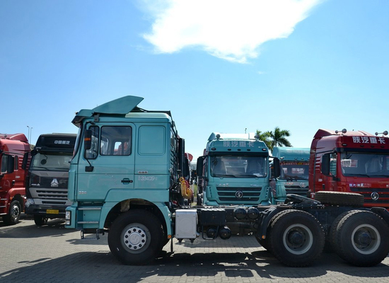 トラック トラクターヘッド シャックマン F3000 馬 10輪 336hp 日用産業製品輸送