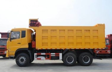 DONGFENGのブランドによって使用されるダンプ トラックB210 33エンジンを搭載する最高速度85のKm/Hの