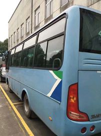 30の座席によって使用されるバス コーチ、Yutong強力なエンジンを搭載するディーゼルによって使用される都市バス