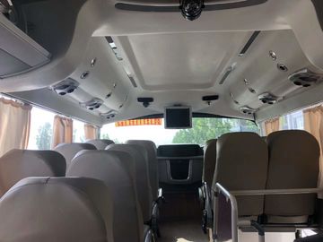 2012年Yutongはコーチ バス61座席/高く屋根の緑によって使用された商業バスを使用しました