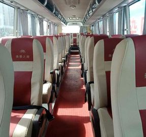 25L/Km贅沢な使用されたYutongは53の座席ユーロIII旅行の乗客バスをバスで運ぶ