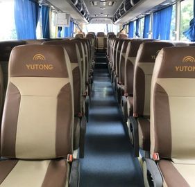 LHD/RHD贅沢な使用されたYutongはエアー バッグが付いている2018年53の座席をバスで運ぶ