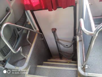 大きいコンパートメント50座席によって使用されるYutongは両開きドア12000mmバス長さをバスで運ぶ