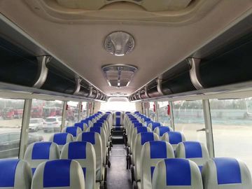 YC6L330-20秒針のYutongの観光バス2011年55の座席6シリンダー エンジンZK6127