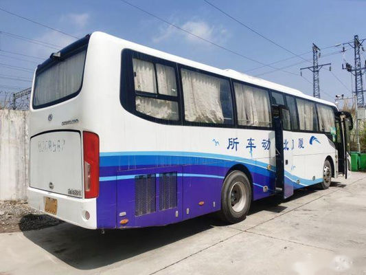 XMQ6119はKinglongバスを56の座席2+3のレイアウトによって使用された観光バス後部エンジンの両開きドアの左手ドライブ エアバッグのシャーシ使用した