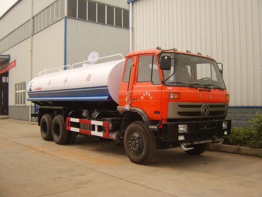 真新しい15立方メートル18トンのDongfeng 4x2 6x4の水漕のスプリンクラーのトラック