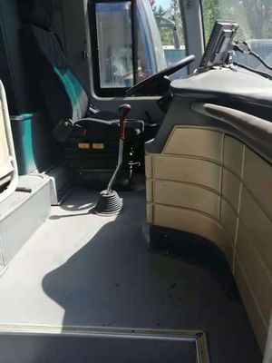 使用されたYoungmanバスNEOPLANシャーシ48seatsのエアバッグの両開きドアはステアリング後部エンジンによって使用された乗客バスを去った