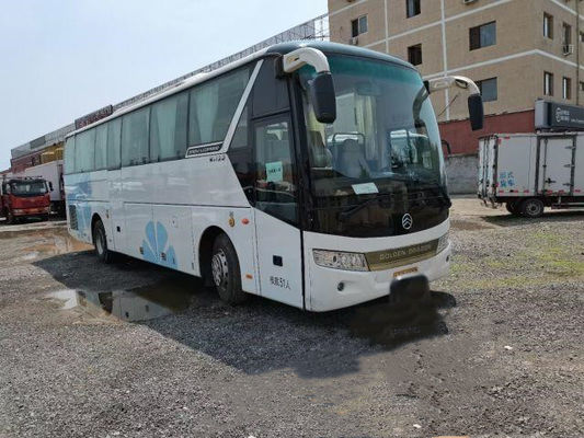 使用された金ドラゴン バスXML6113J 51は鋼鉄シャーシによって使用される観光バスのYuchaiエンジン197kwのユーロVをつける