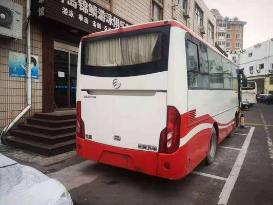 使用された金ドラゴン バスXML6757は観光バス33seats 2016年のYuchaiの後部エンジン127kwのユーロIVの良質のコーチ バスを使用した