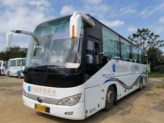 使用された観光バスZK6119 Yutongバス49座席は在庫のバス乗客の新しいコーチをコーチする