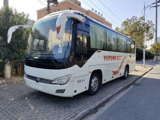 Yutongバス贅沢なコーチZK6876はバスRHD 39が使用されたバスをつけるコーチを使用した