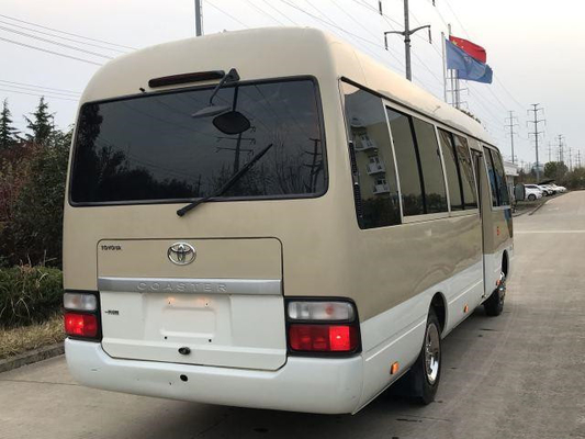 中古のトヨタ・コースター バス3TRガソリン バスは2013年の使用で23台の座席小型バスを使用した