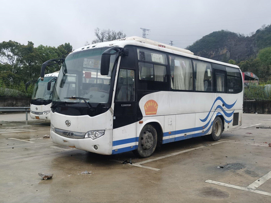 中国KLQ6856 Yuchaiのディーゼル バスのバス35乗客のより高い使用されたバス