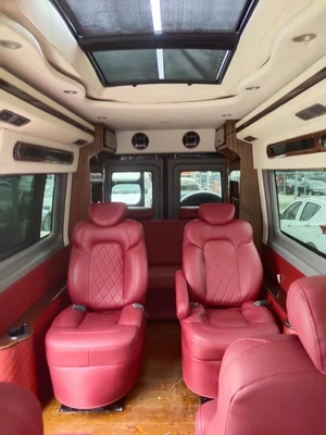 9座席は販売のために2012年ベンツ贅沢なビジネス車によって使用された小型バスを使用した