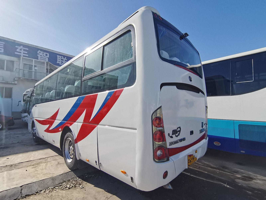 39の座席によって使用されるコーチはブラジルYutongでLHDの後部エンジンZK6879を使用したバスをバスで運ぶ