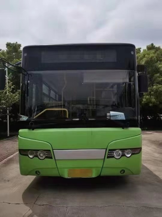 Zk6128観光する都市によって使用されるYutongバス右ドライブ コーチ バス60seatsディーゼル機関