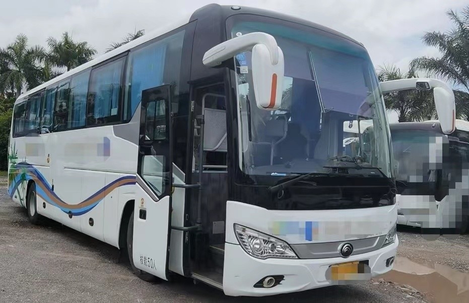 Zk6120によって使用されるYutongは90%の座席のための新しいコーチ50seatsバス付属品をバスで運ぶ