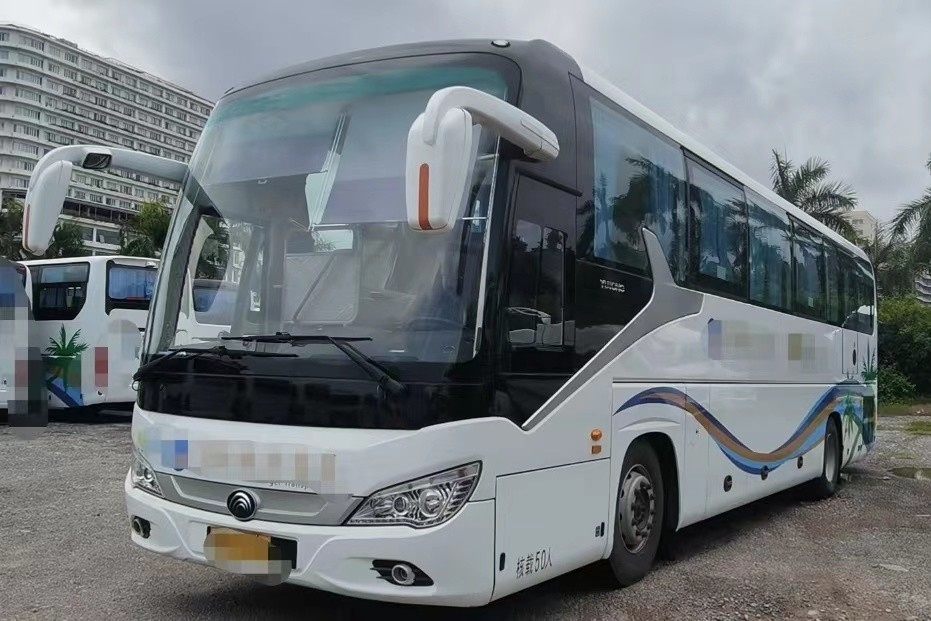 2019の年50の座席によって使用されるYutongバスZk6120コーチのWeichaiエンジン ヨーロッパのVの放出Lhdのステアリング