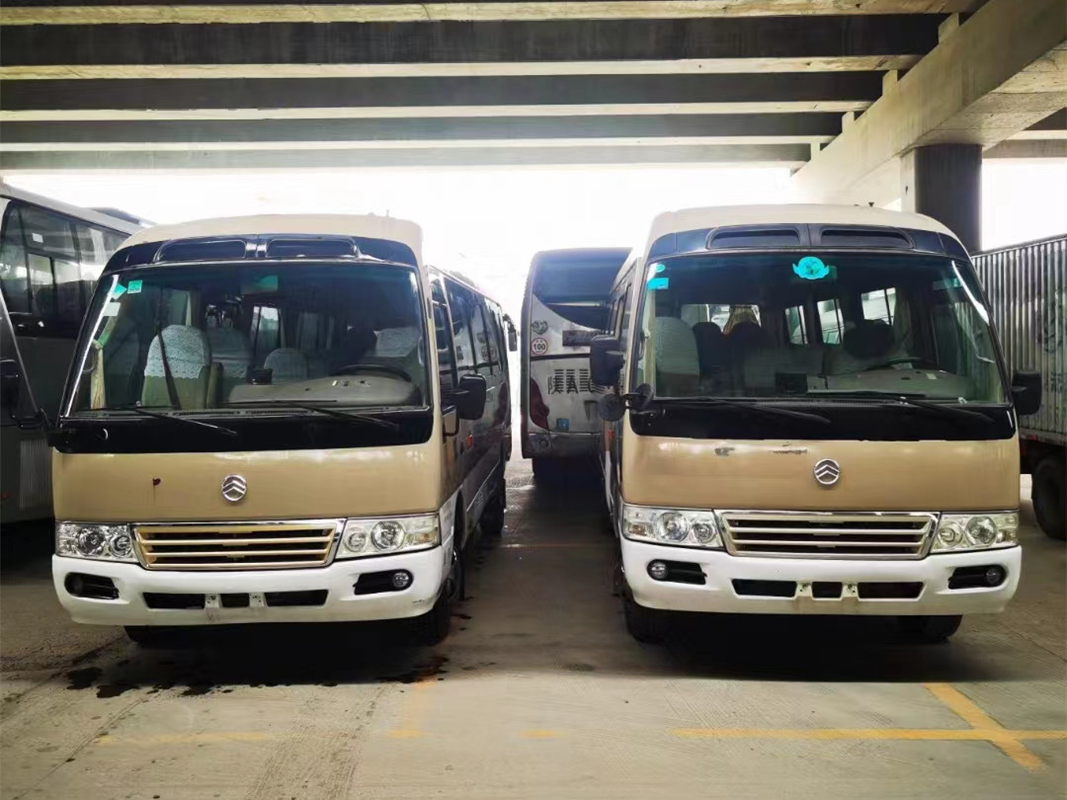 22seats金ドラゴンによって使用されるコースター バス小型コーチのYuchai 90kw 2015-2017のディーゼル機関