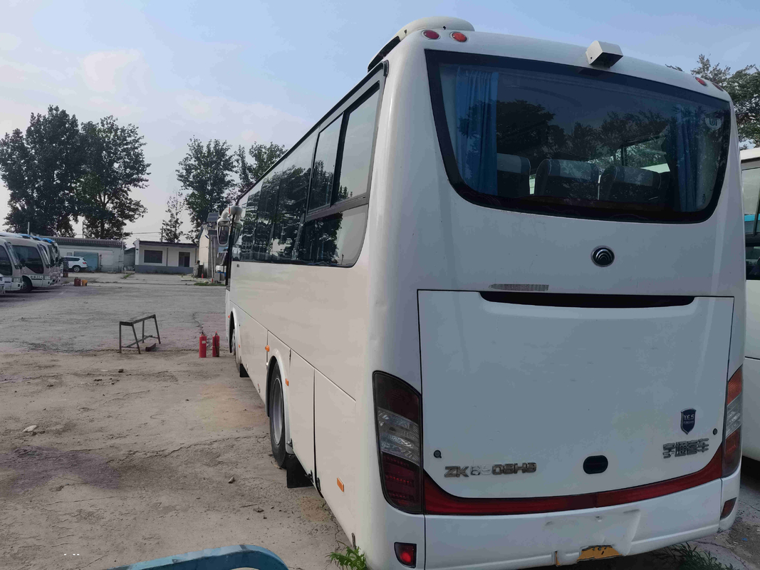 中国Yutongは観光バスZK6908の客車39seats 180kw Yuchaiエンジンの版ばねの懸濁液を使用した