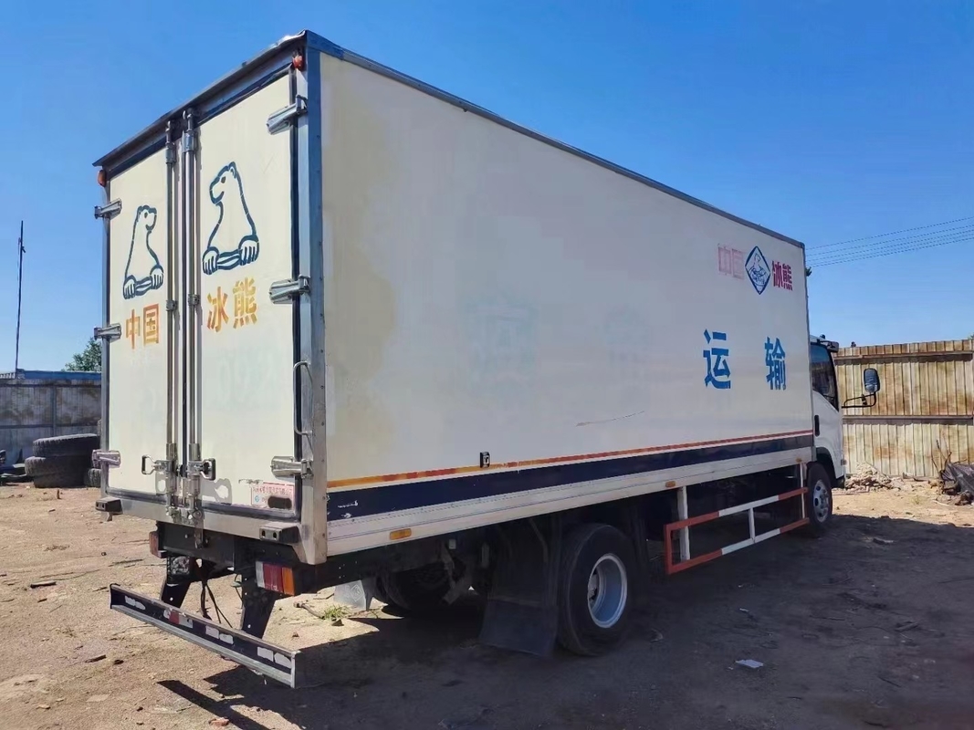 ISUZUによって冷やされているヴァン130P 89kwは車のコールド チェーンの輸送車両ディーゼル98km/Hを使用した
