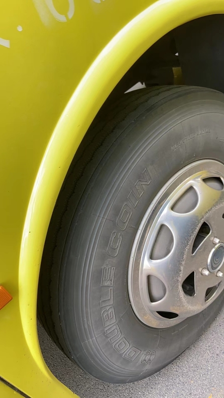 2014年60座席によって使用されるYutongはLHDを操縦するYuchaiエンジン100km/Hを搭載するZK6107をバスで運ぶ