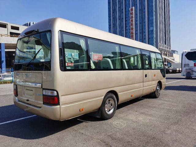 左手のドライブによって使用されるコースター バス日本の小型バス トヨタのブランド29seats 2TR