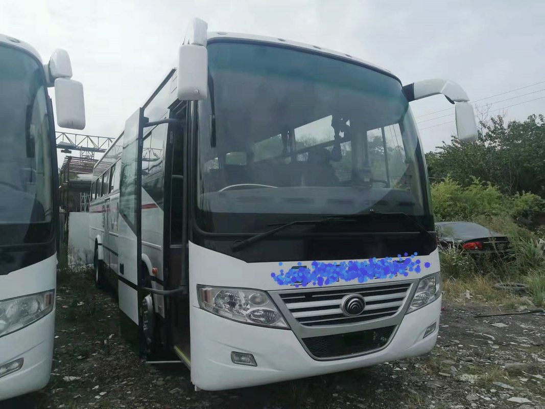 RHD/LHDは豊富な版ばねの懸濁液Yutong ZK6112Dとのコーチ バス2+3layout 60seatsを使用した