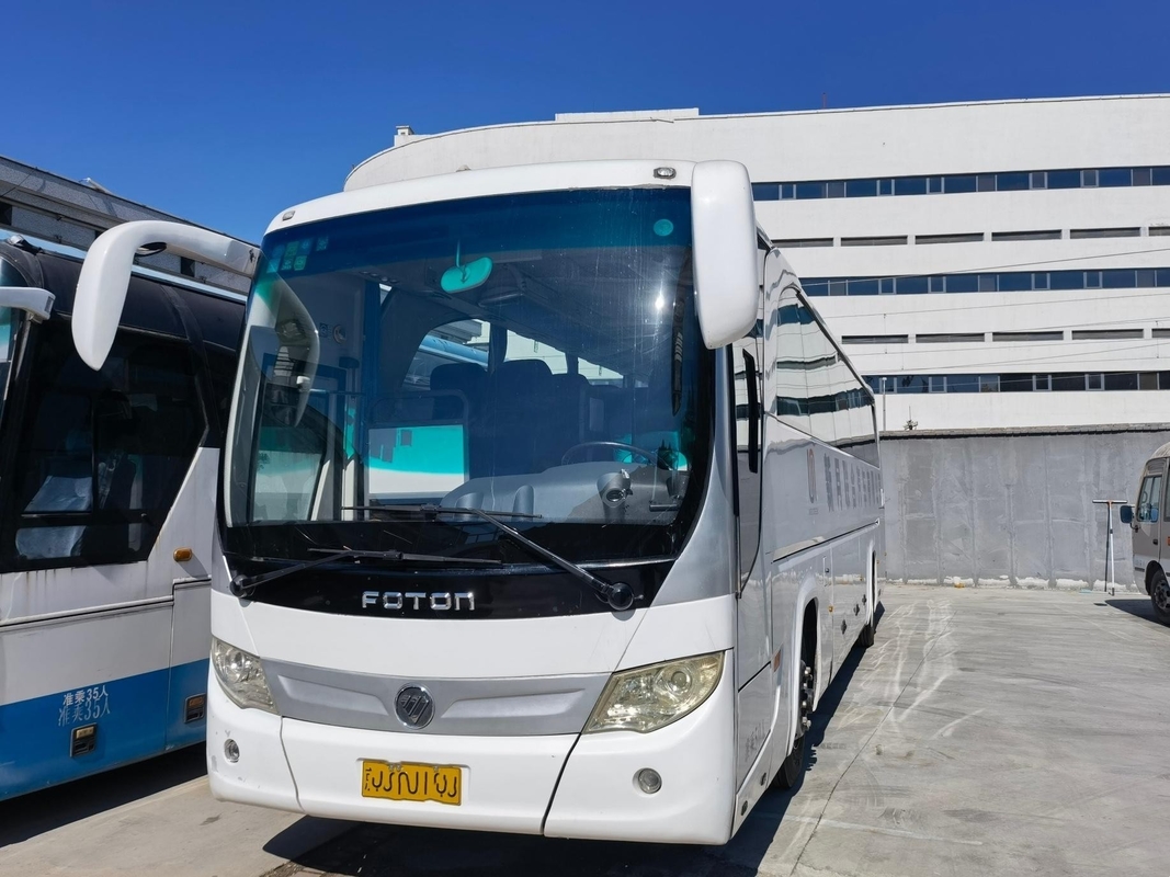 Foのトン バス空気調節BJ6120はコーチ バスLHD後部エンジン50の座席を使用した