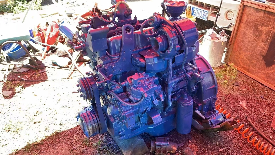 ユーロ 2 は Yutong バス Howo のダンプ トラックのための Yuchai のディーゼル機関 YC4G180-20 With180Hp を使用しました
