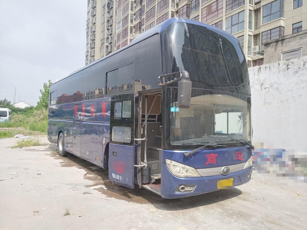 長距離バス Yutong ZK6118 51seats Yuchai 206kw 2 つのドアによって使用されるツアー コーチ