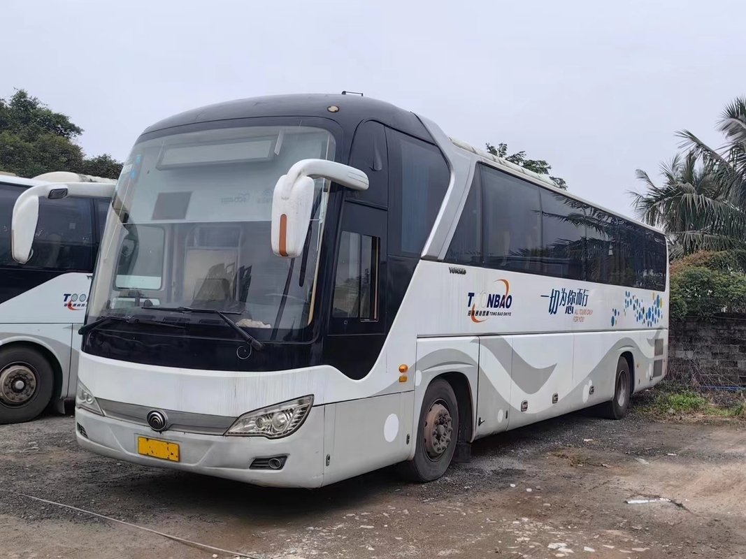 在庫の古いコーチ バス55seats若いはさみバスzK6122 Yuchaiエンジン243kw 2014-2016 4buses