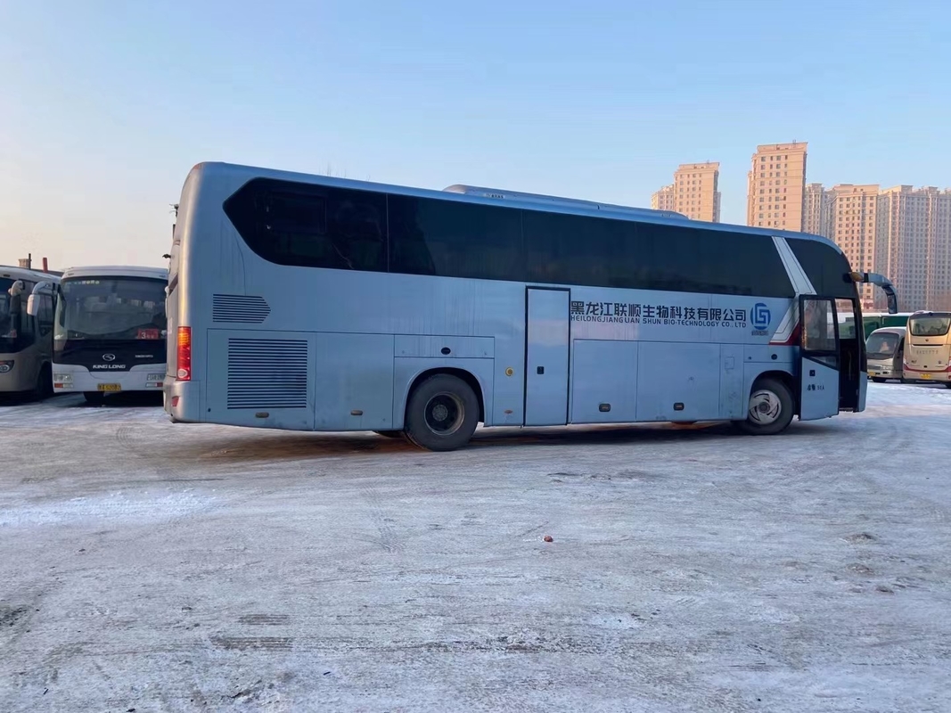使用されたコーチ バス2014年51のアフリカのための座席によって使用されるKinglong XMQ6128バス チーム旅行バス