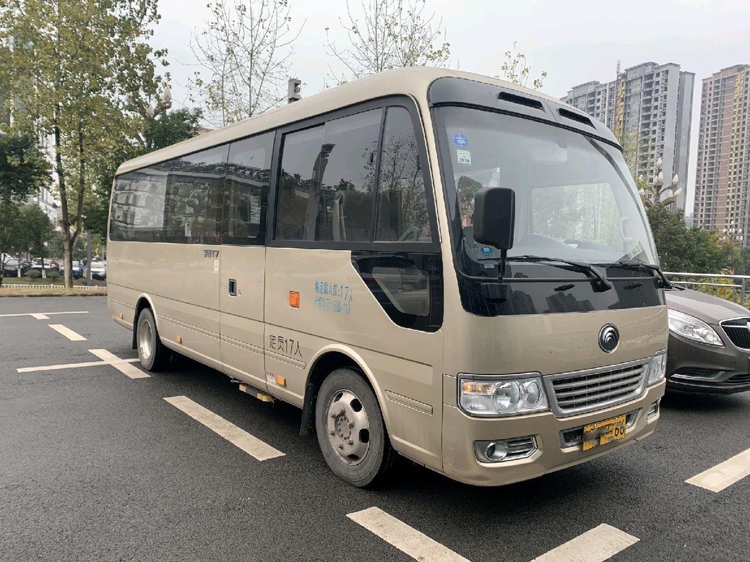 ディーゼル機関 バスYutong T7 17seatsの自動変速機のガソリン2018秒針17 Seater