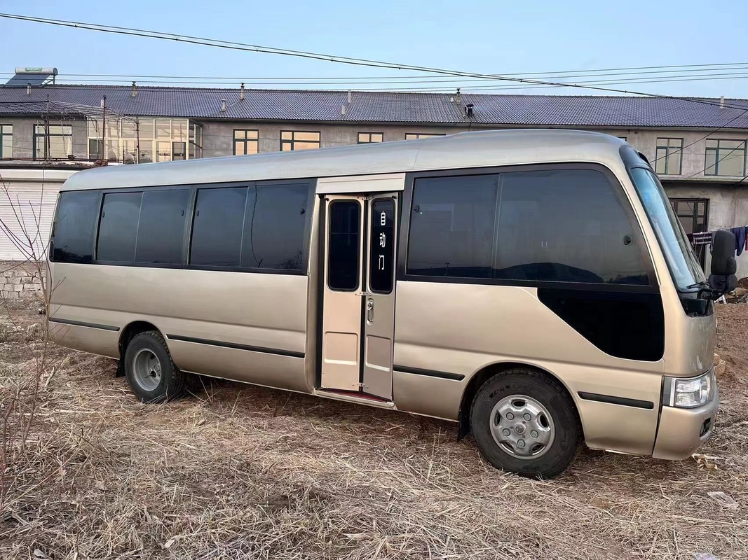 使用されたトヨタ・コースター バス30ガソリン燃料小型バス3RZ前部エンジン第2手小型バス