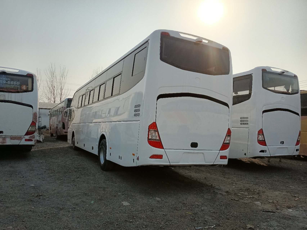 空港シャトルは55の座席によって使用されるYutong ZK6127を使用したコーチ バスを2016年空港コーチ バスで運ぶ