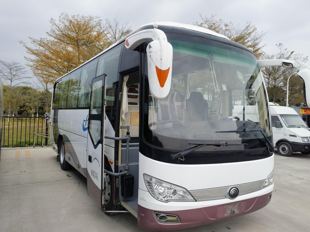 使用された大型バスはYutongバスZK6816H5Y 34をつけるYuchaiエンジンのエアコンを使用した