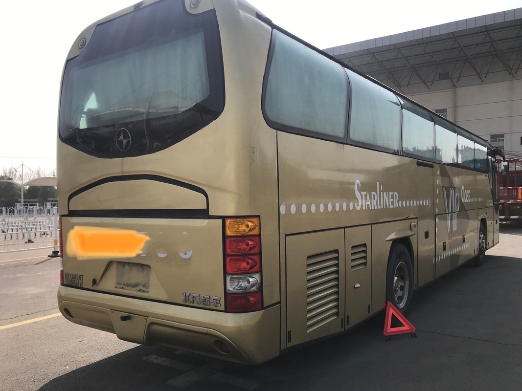 使用された観光バスはバスBfc6120t贅沢な旅行39seats ModdleのドアのWechai北エンジンを使用した