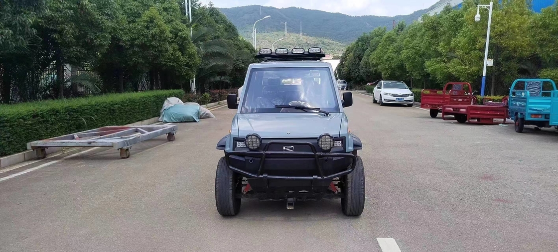 道の積み込み4の座席を離れて電気電気小型トラック4x4の逆像4のドアの窓