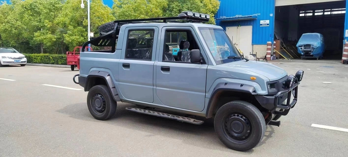 道の積み込み4の座席を離れて電気電気小型トラック4x4の逆像4のドアの窓