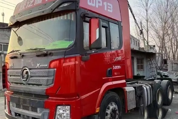 使用されたトレーラー トラックの高い屋根の小屋のWeichaiエンジン500hp 6×4 SHACMAN D'LONG X3000のトラクターのトラック